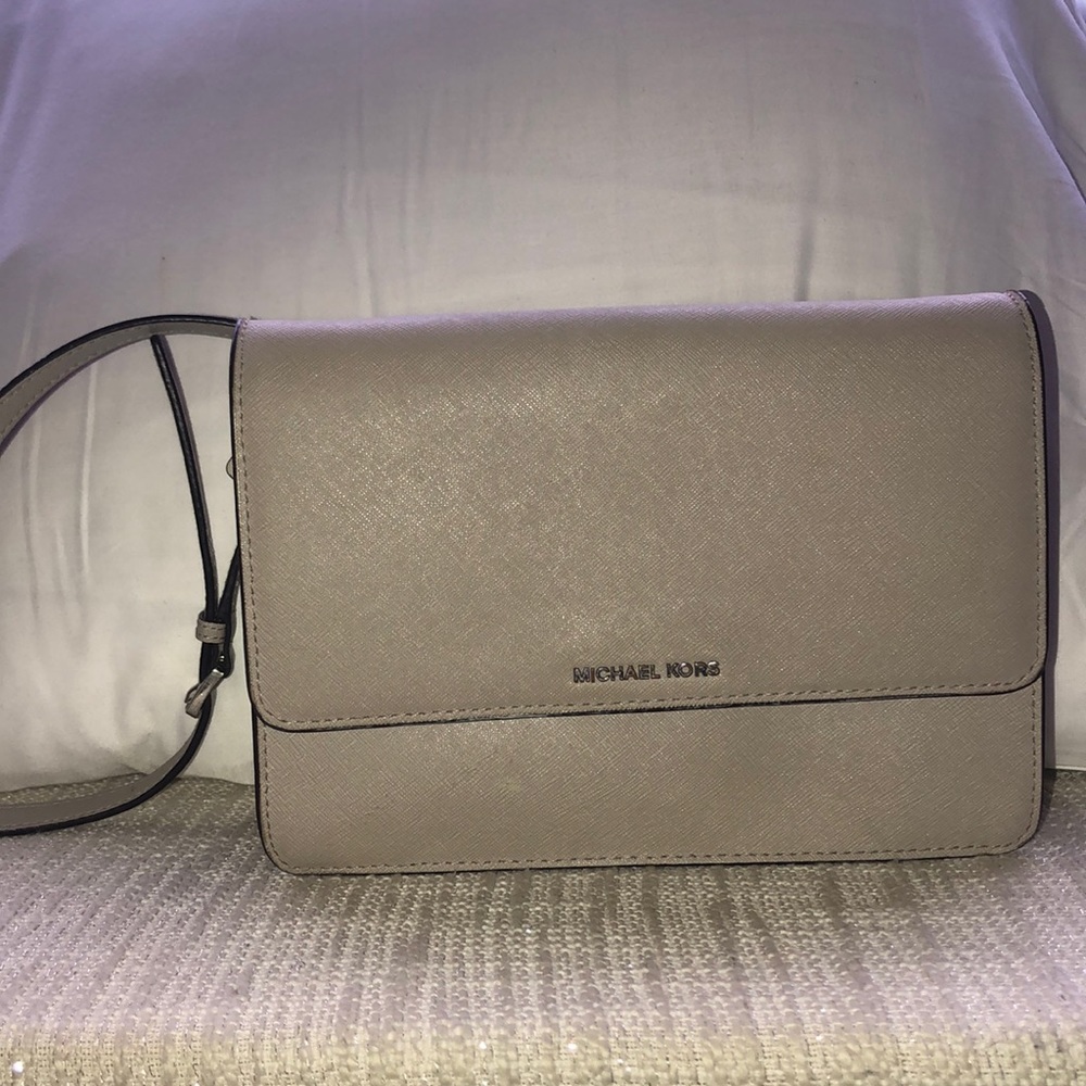 Michael Kors purse